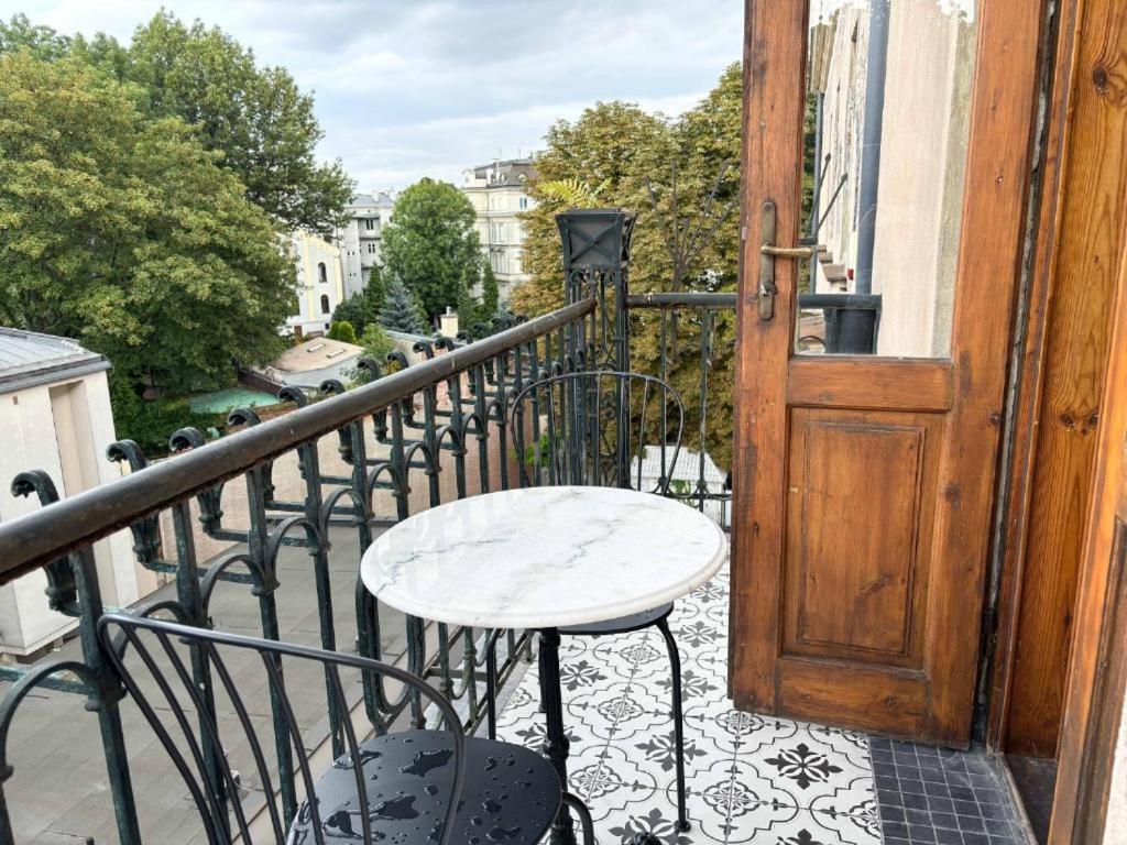 קרקוב Lion Apartments - Premium Studio With Balcony מראה חיצוני תמונה